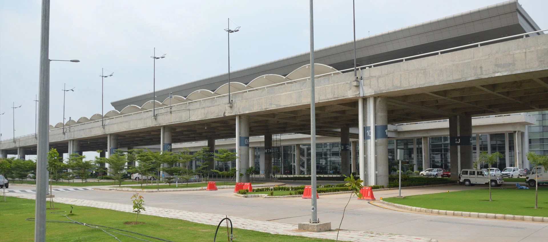 Delhi Airport to Chandigarh Taxi