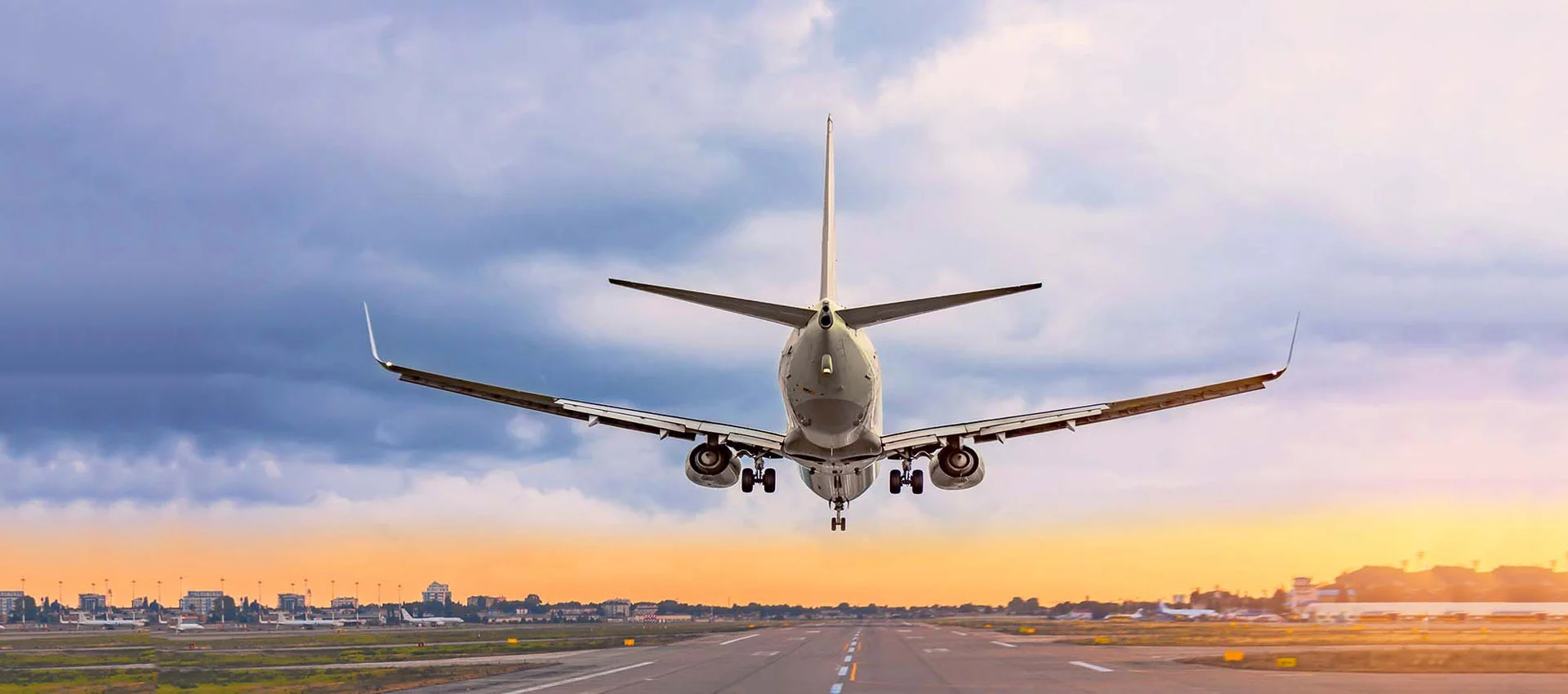 Delhi Airport to Patiala Taxi