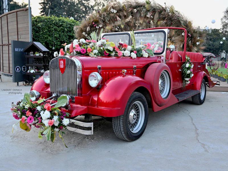 Hire Convertible Thar for Wedding 